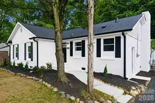 1453 Grovewood Dr, Charlotte, NC 28208 - Photo 2