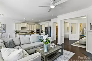 1806 Sunchaser Ln, Charlotte, NC 28210 - Photo 10
