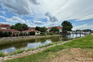 18009 Kings Point Dr, Cornelius, NC 28031 - Photo 26