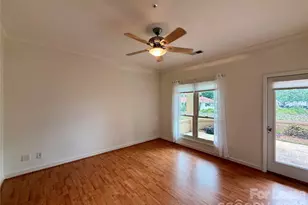 18009 Kings Point Dr, Cornelius, NC 28031 - Photo 20
