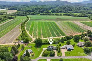 20 Amber Dr, Horse Shoe, NC 28742 - Photo 36