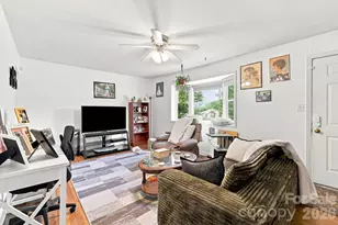 376 School Rd E, Asheville, NC 28803 - Photo 12