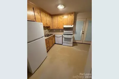 100 W 17th Street, Newton, NC 28658 - Photo 1