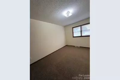100 W 17th Street #44, Newton, NC 28658 - Photo 6