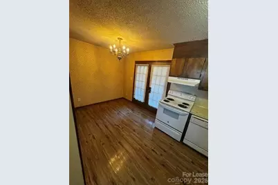 100 W 17th Street #44, Newton, NC 28658 - Photo 2