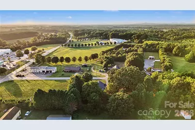 000 Island Ford Road, Statesville, NC 28625 - Photo 2