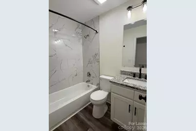 107 W F Street, Newton, NC 28658 - Photo 6