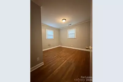 202 E Jenkins Street, Dallas, NC 28034 - Photo 8