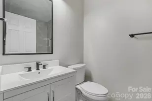 6260 Rosecroft Dr, Charlotte, NC 28215 - Photo 22
