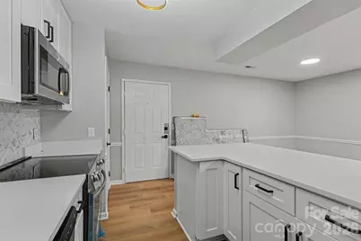6260 Rosecroft Drive #6260, Charlotte, NC 28215 - Photo 12