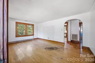 301 Meadow St, Spencer, NC 28159 - Photo 6
