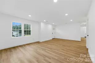 523 Biltmore St, Mooresville, NC 28115 - Photo 6