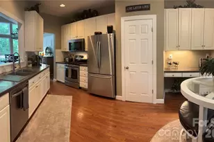 6116 Robley Tate Ct, Charlotte, NC 28270 - Photo 4
