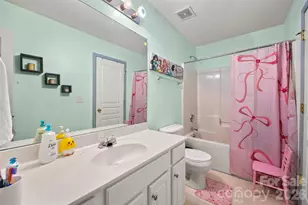10216 Old Carolina Dr, Charlotte, NC 28214 - Photo 16