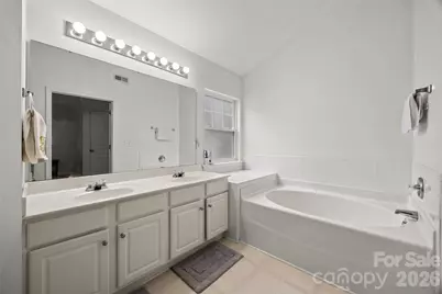 10216 Old Carolina Drive, Charlotte, NC 28214 - Photo 18