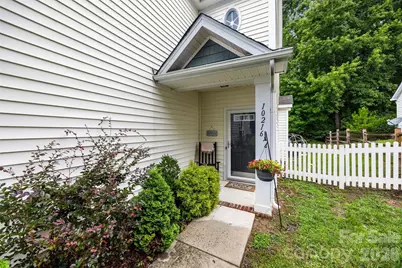 10216 Old Carolina Drive, Charlotte, NC 28214 - Photo 2
