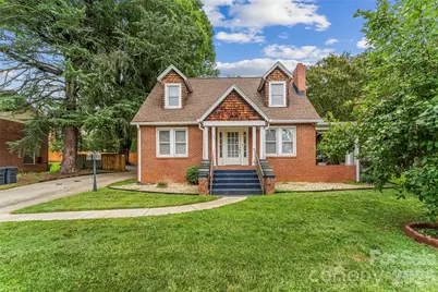 105 S Anderson Street, Morganton, NC 28655 - Photo 2