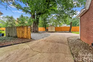105 S Anderson St, Morganton, NC 28655 - Photo 18