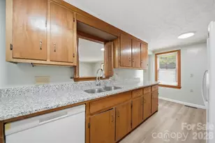 459 Swanson Dr SW, Lenoir, NC 28645 - Photo 8