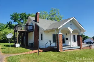 1435 Davie Ave, Statesville, NC 28677 - Photo 1
