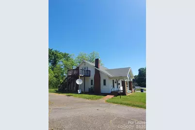 1435 Davie Avenue, Statesville, NC 28677 - Photo 2