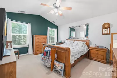 9220 Garnet Field Court, Charlotte, NC 28269 - Photo 18
