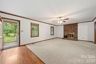 101 Magnolia Dr, Mount Holly, NC 28120 - Photo 8