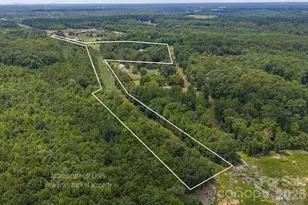 189 Campbell Ln, Lincolnton, NC 28092 - Photo 2