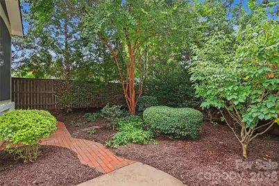 1825 Lombardy Circle, Charlotte, NC 28203 - Photo 48