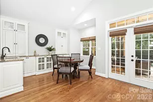 1825 Lombardy Cir, Charlotte, NC 28203 - Photo 24