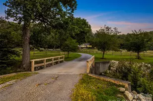 1870 Palmer Rd, Mill Spring, NC 28756 - Photo 2