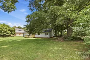 5396 Stonewood Dr, Hickory, NC 28602 - Photo 26