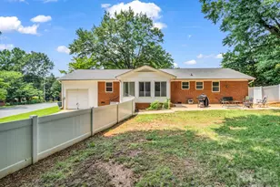 2044 Helen Dr, Gastonia, NC 28054 - Photo 42