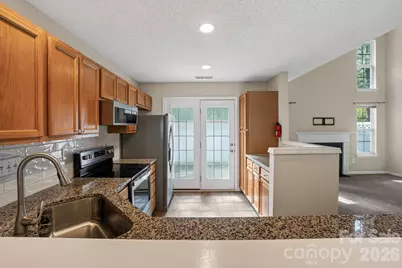 8318 Christmas Court, Charlotte, NC 28216 - Photo 14