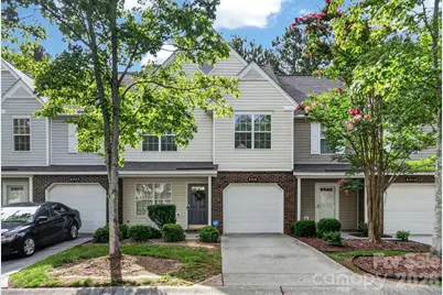 8318 Christmas Court, Charlotte, NC 28216 - Photo 2