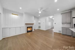 2311 Chateau Ct, Matthews, NC 28105 - Photo 10