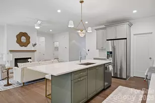 2315 Chateau Ct, Matthews, NC 28105 - Photo 16