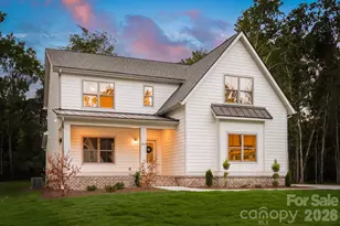 2315 Chateau Ct, Matthews, NC 28105 - Photo 2