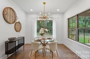 2315 Chateau Ct, Matthews, NC 28105 - Photo 18