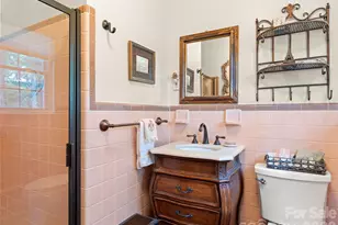 20 S Oak Forest Dr, Asheville, NC 28803 - Photo 24
