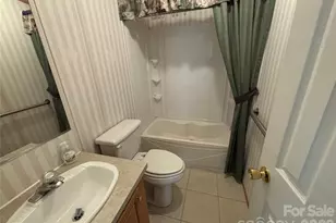 93 Ervin Ln, Hiddenite, NC 28636 - Photo 20