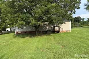 93 Ervin Ln, Hiddenite, NC 28636 - Photo 8