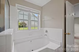 200 Planters Creek Rd, Fletcher, NC 28732 - Photo 18
