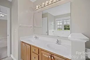 200 Planters Creek Rd, Fletcher, NC 28732 - Photo 18