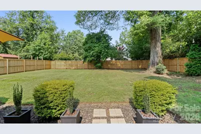 914 Crestmere Street, Charlotte, NC 28208 - Photo 34