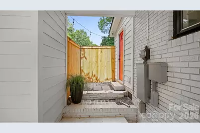 914 Crestmere Street, Charlotte, NC 28208 - Photo 38