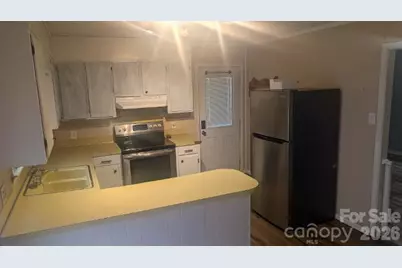 608 Catawba Street, Chester, SC 29706 - Photo 4