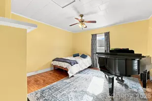 67 Montana Ave, Asheville, NC 28806 - Photo 8