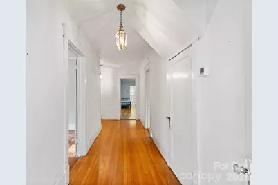 147 Walnut Avenue, Spruce Pine, NC 28777 - Photo 6