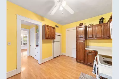 147 Walnut Avenue, Spruce Pine, NC 28777 - Photo 14